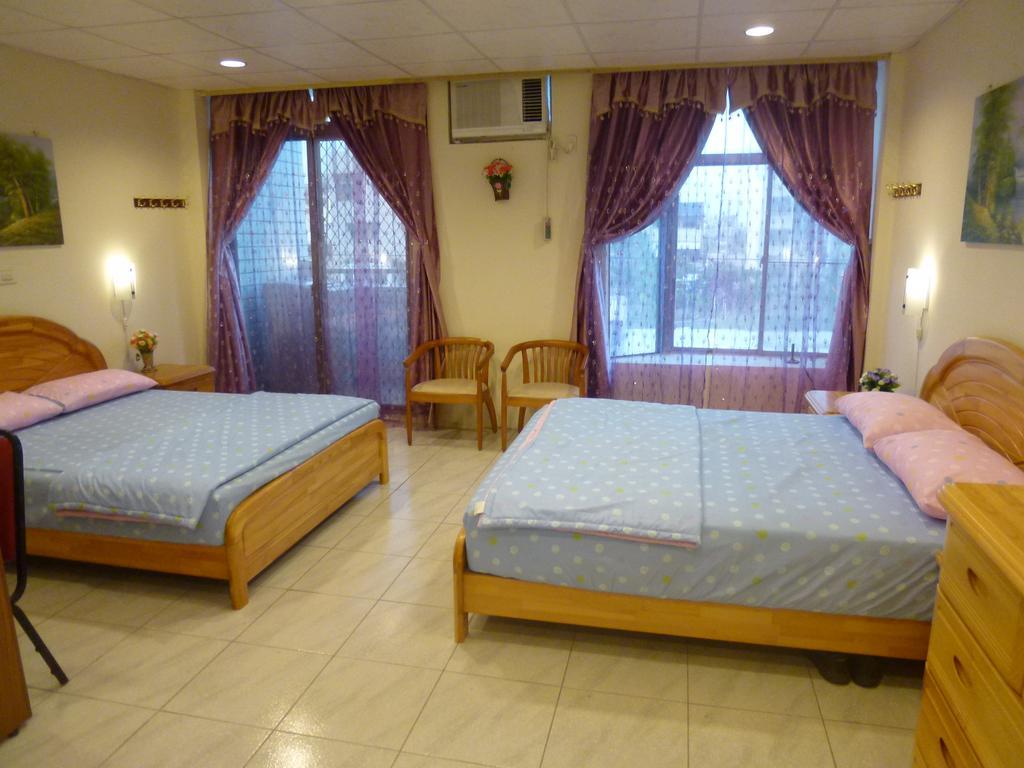 Sun Moon Star Hostel Budai Exterior foto