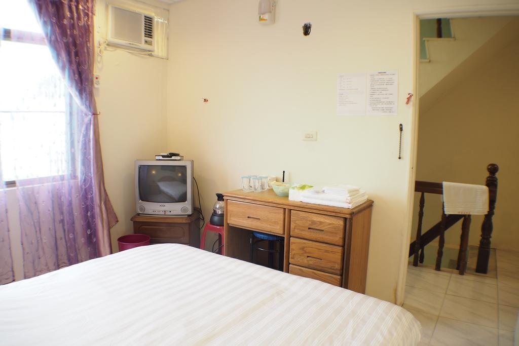 Sun Moon Star Hostel Budai Exterior foto