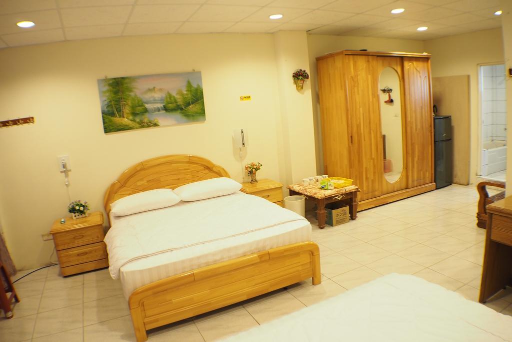 Sun Moon Star Hostel Budai Exterior foto